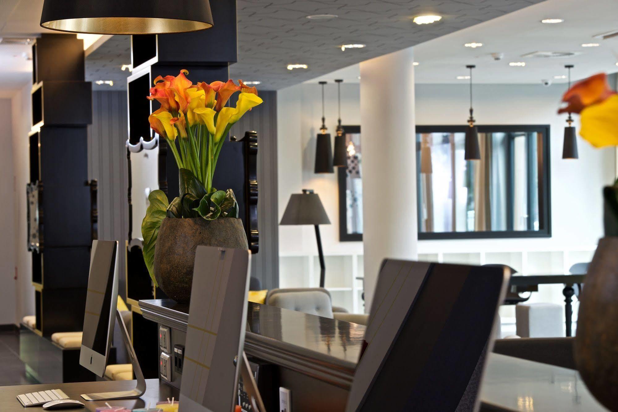 Capri By Fraser, Frankfurt Frankfurt am Main Buitenkant foto